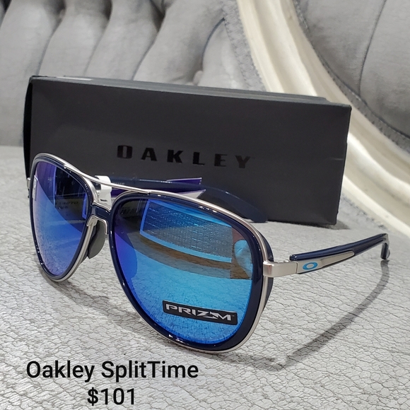 Oakley Accessories - Oakley SplitTime Sunglasses NEW Prizm Sapphire